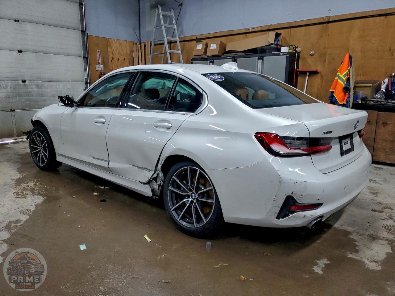 2021 BMW 3 SERIES — фото 2