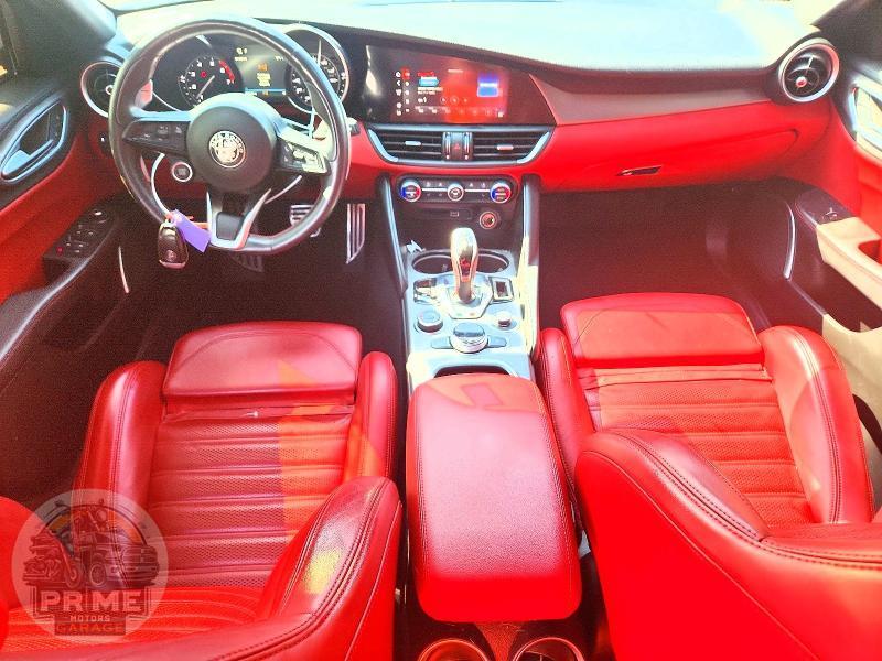 2020 ALFA ROMEO GIULIA — фото 8