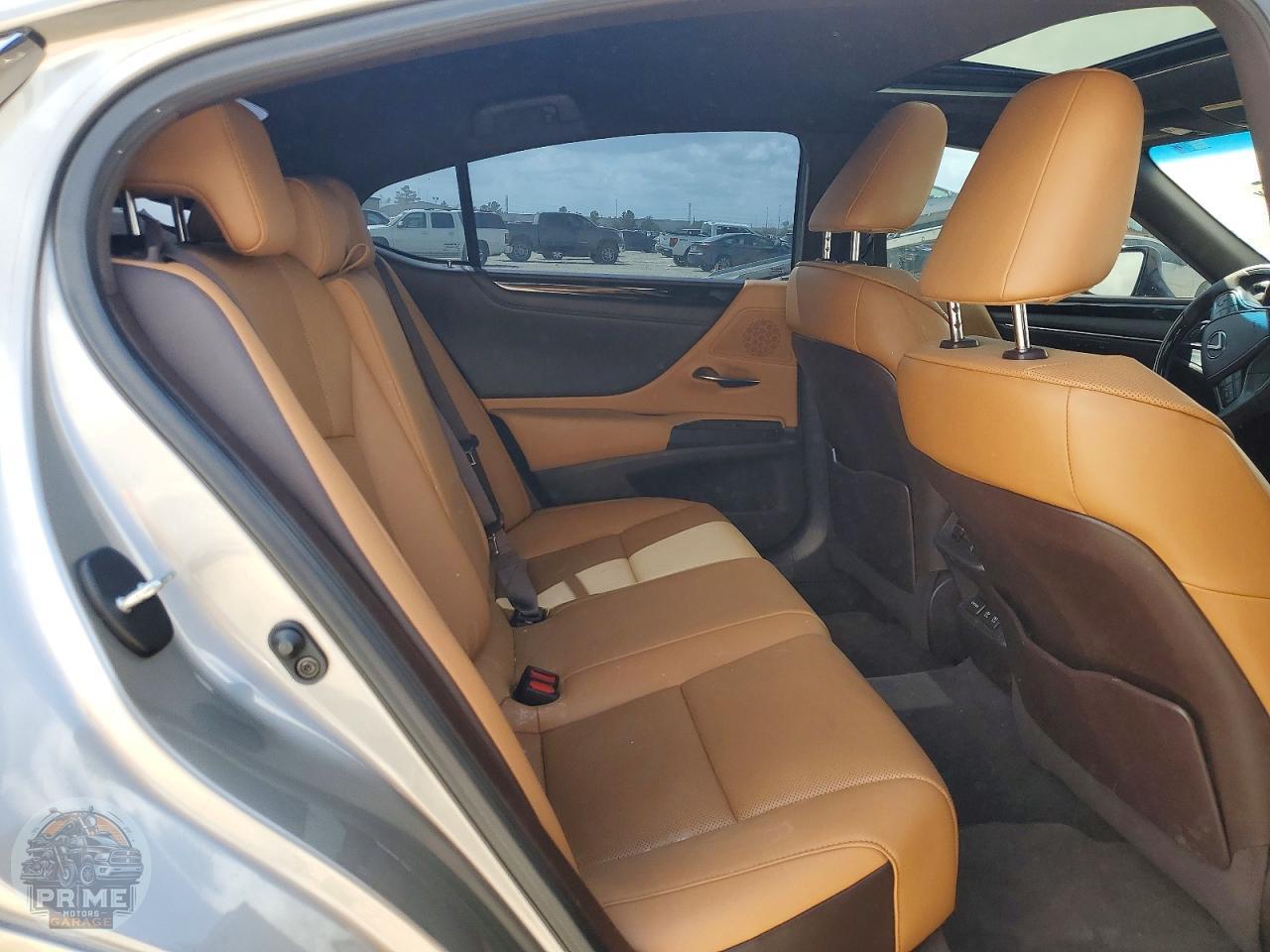 2021 LEXUS ES — фото 10