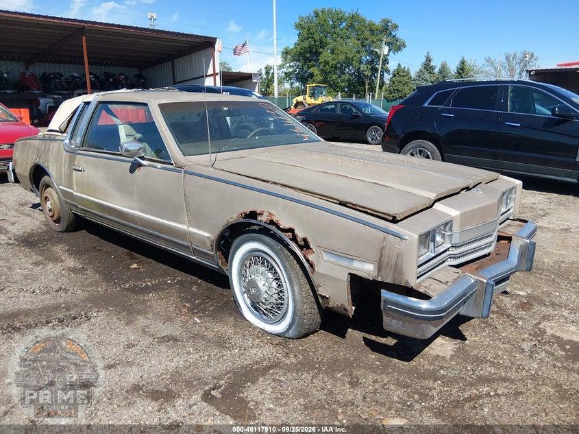 1985 OLDSMOBILE TORONADO BROUGHAM — фото 1
