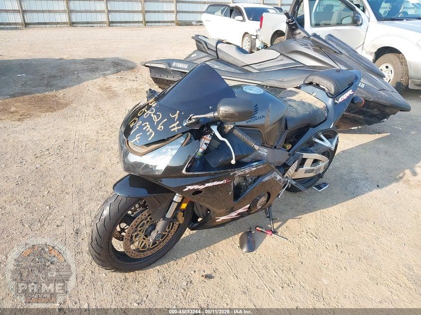2003 HONDA CBR900 RR — фото 2