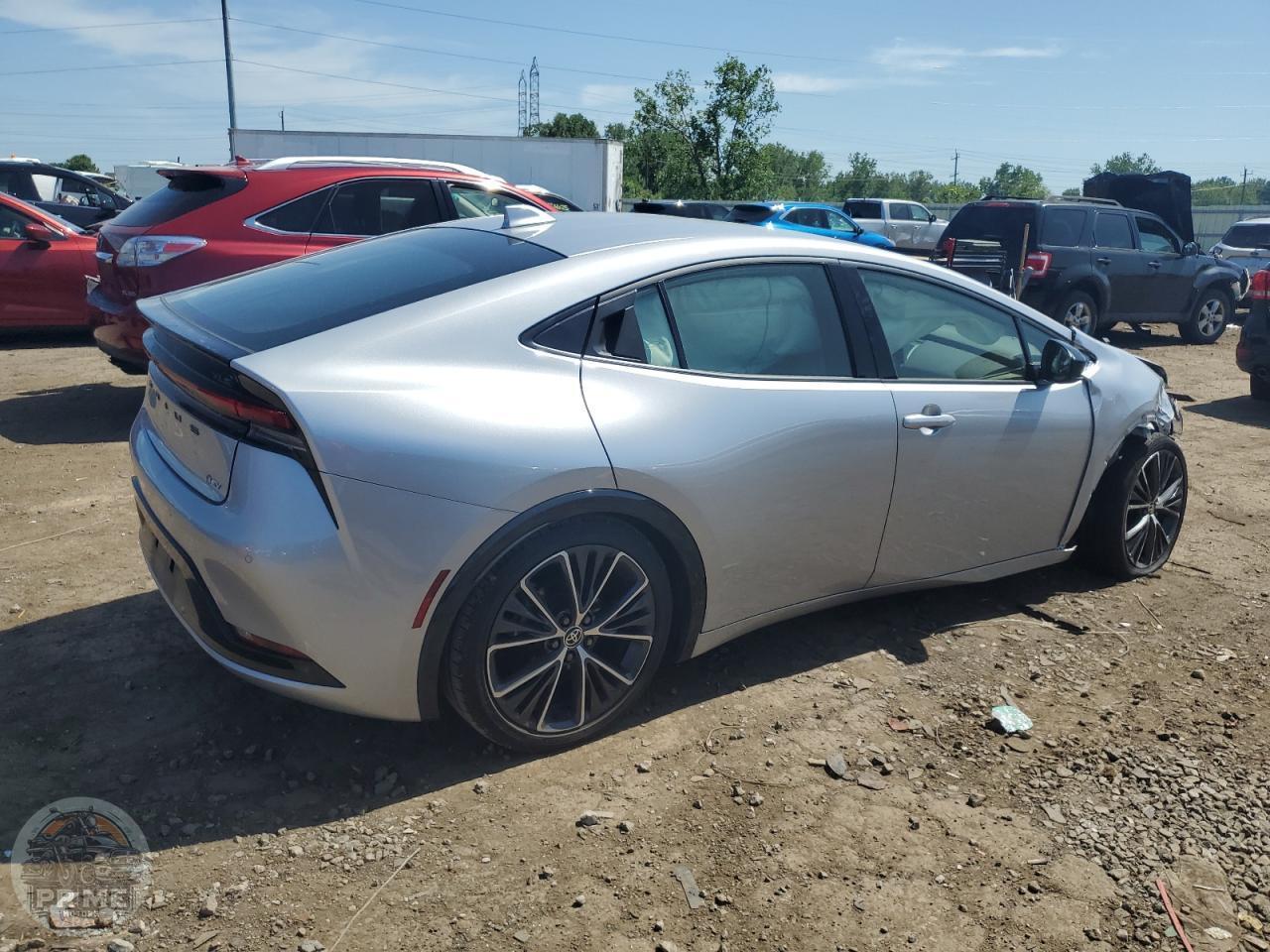 2024 TOYOTA PRIUS — фото 3