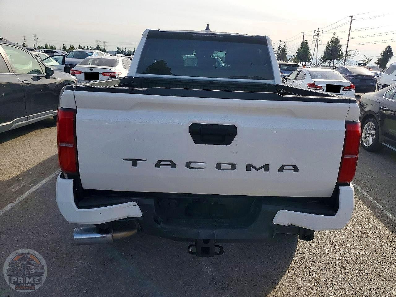 2025 TOYOTA TACOMA — фото 6
