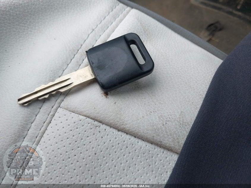 2006 NISSAN SENTRA 1.8S — фото 11
