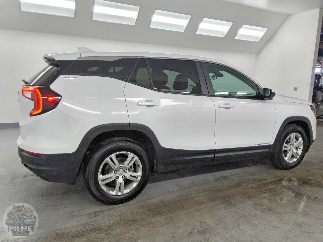 2024 GMC TERRAIN — фото 3