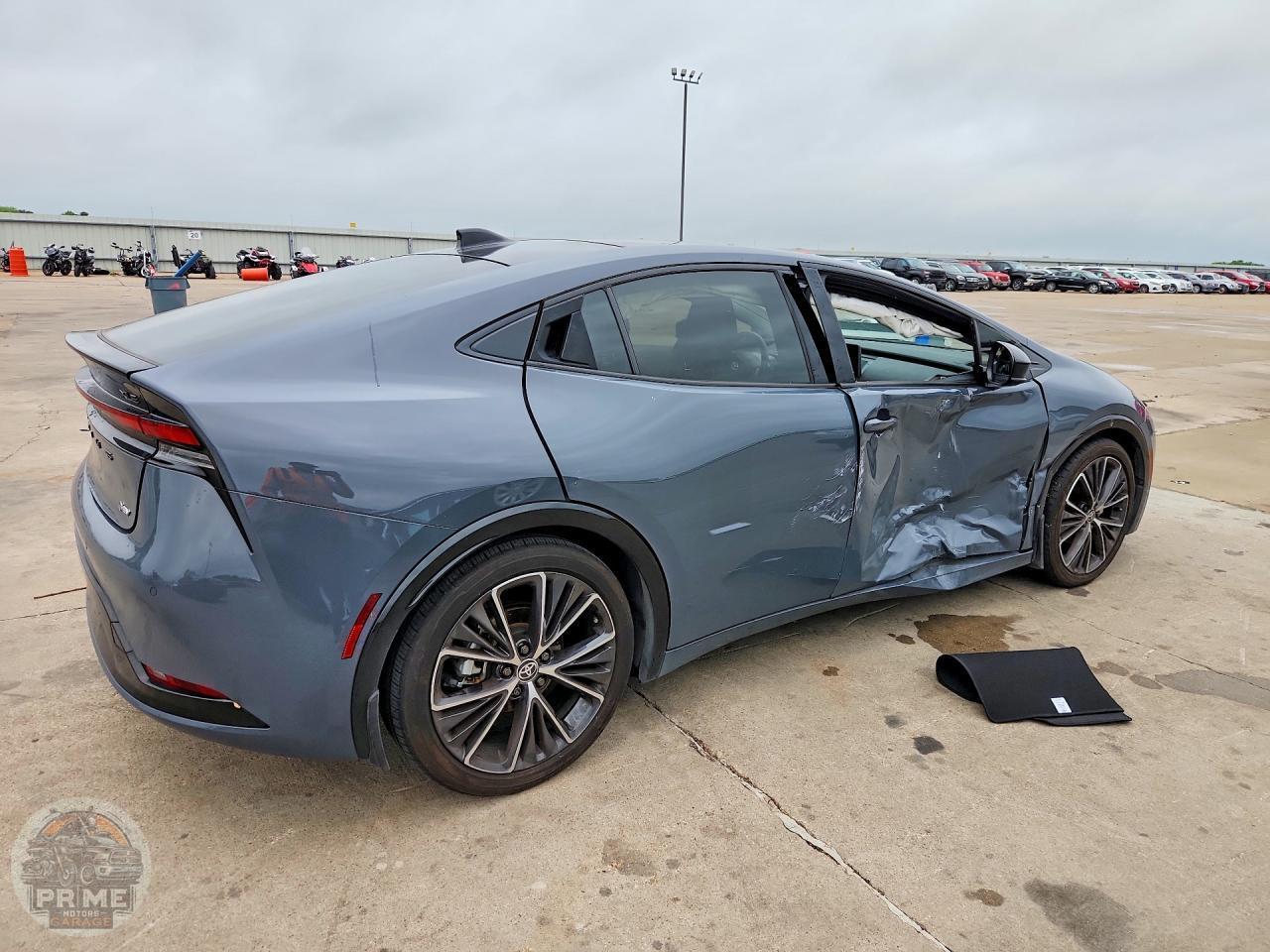 2024 TOYOTA PRIUS — фото 3
