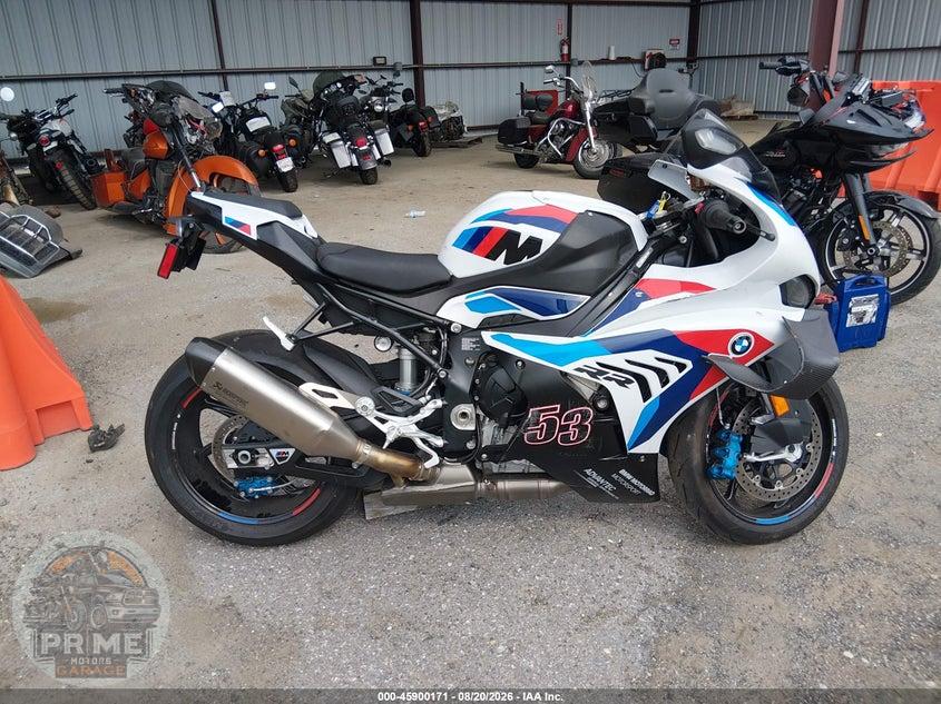 2026 BMW M 1000 RR — фото 8