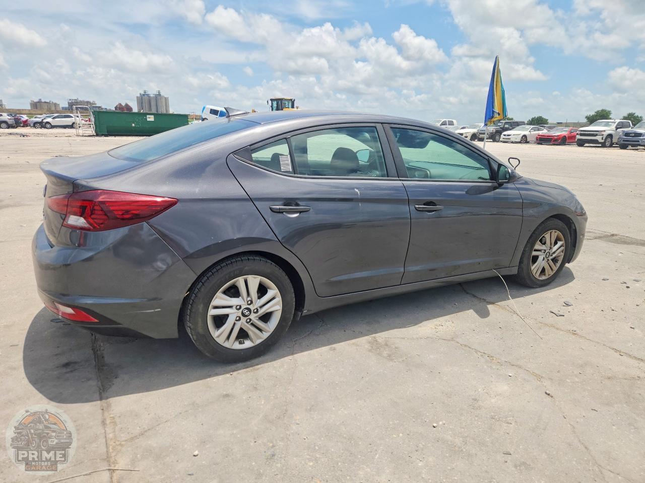 2020 HYUNDAI ELANTRA — фото 3