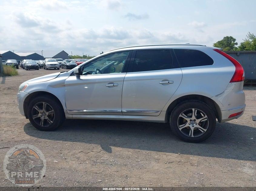 2015 VOLVO XC60 T6 PLATINUM — фото 14