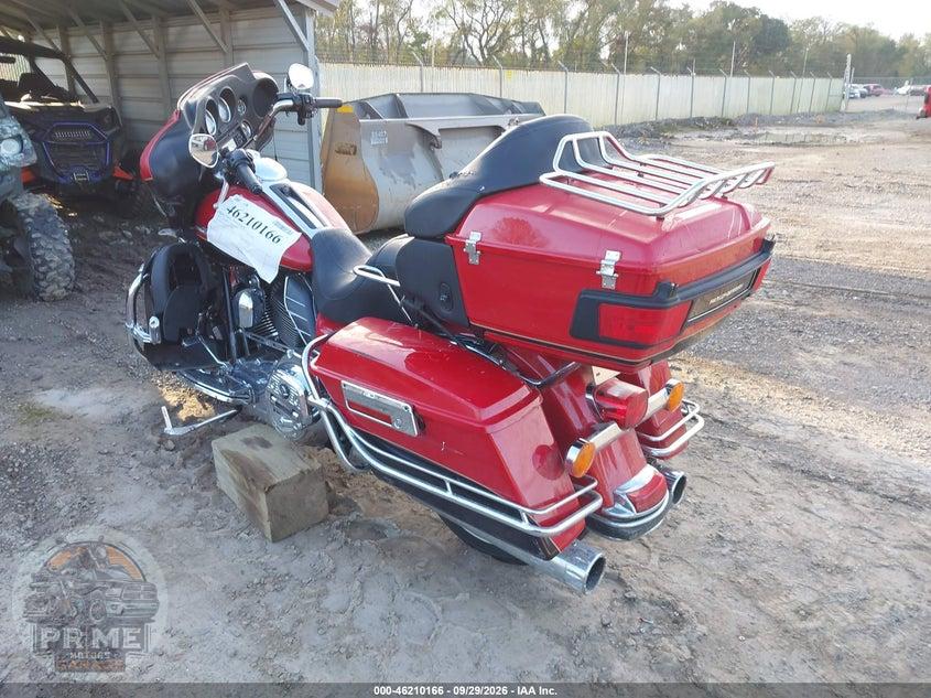 2011 HARLEY-DAVIDSON FLHTK (ULTRA LIMITED) — фото 3