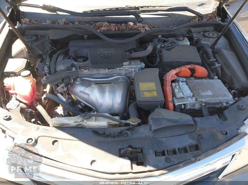 2012 TOYOTA CAMRY HYBRID XLE — фото 10
