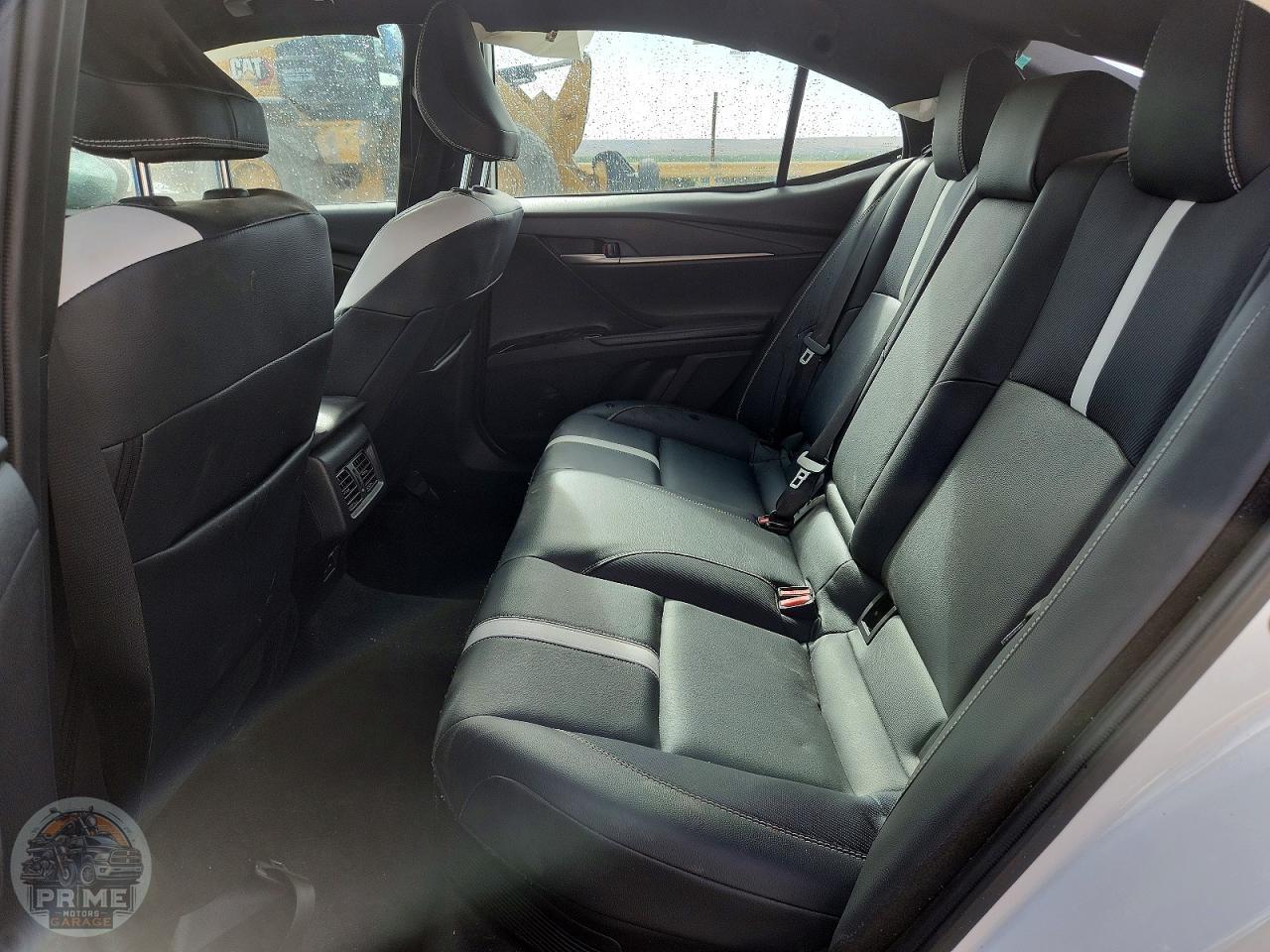 2025 TOYOTA CAMRY — фото 10