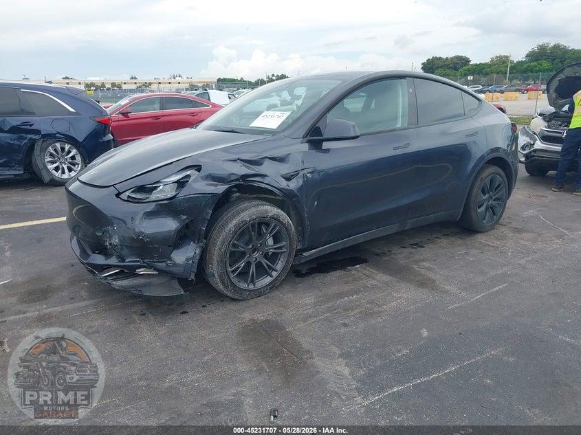 2025 TESLA MODEL Y LONG RANGE DUAL MOTOR REAR-WHEEL DRIVE — фото 2