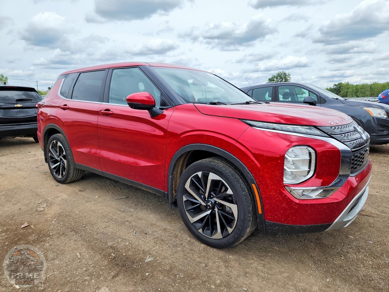 2023 MITSUBISHI OUTLANDER — фото 4