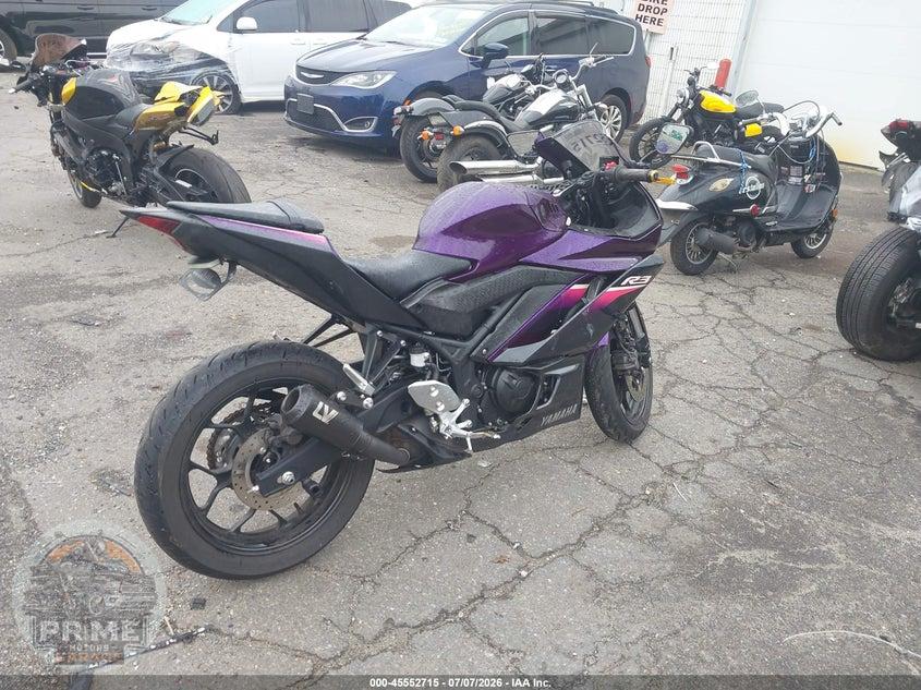 2023 YAMAHA YZFR3 A — фото 4