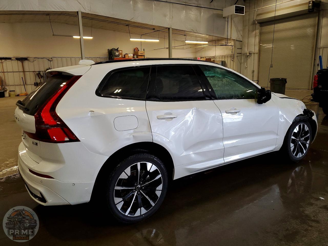 2026 VOLVO XC60 — фото 3