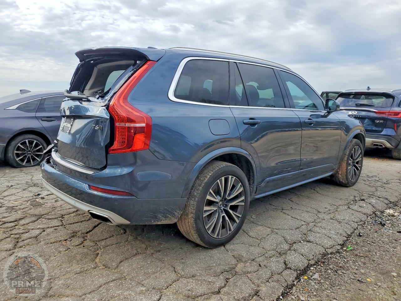 2021 VOLVO XC90 — фото 3