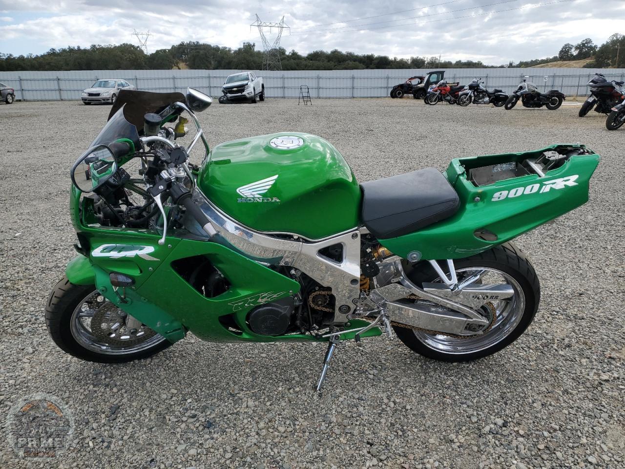 1993 HONDA CBR900 — фото 3