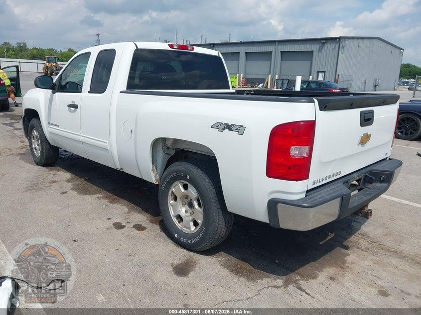2013 CHEVROLET SILVERADO 1500 LT — фото 3