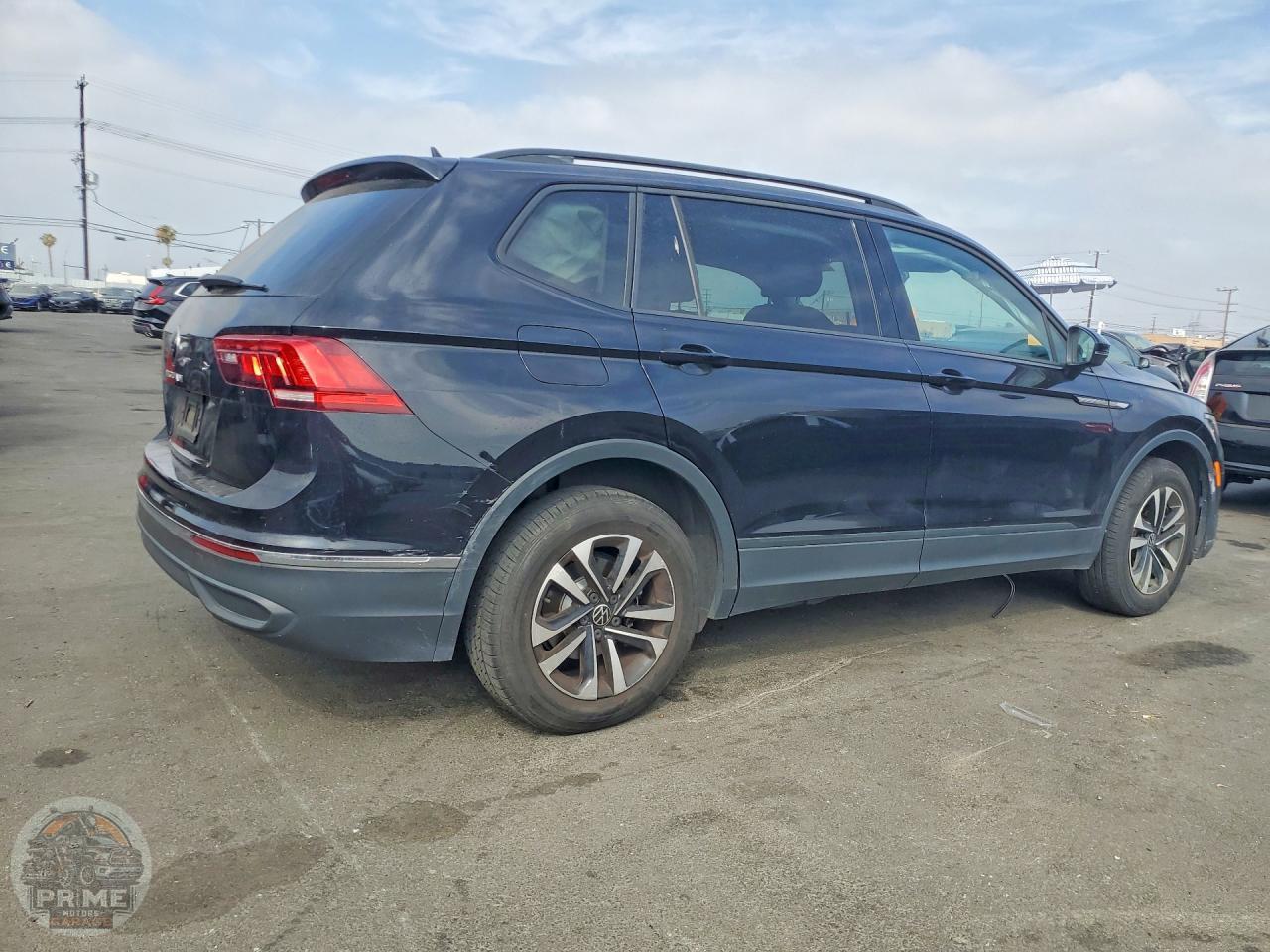 2023 VOLKSWAGEN TIGUAN — фото 3