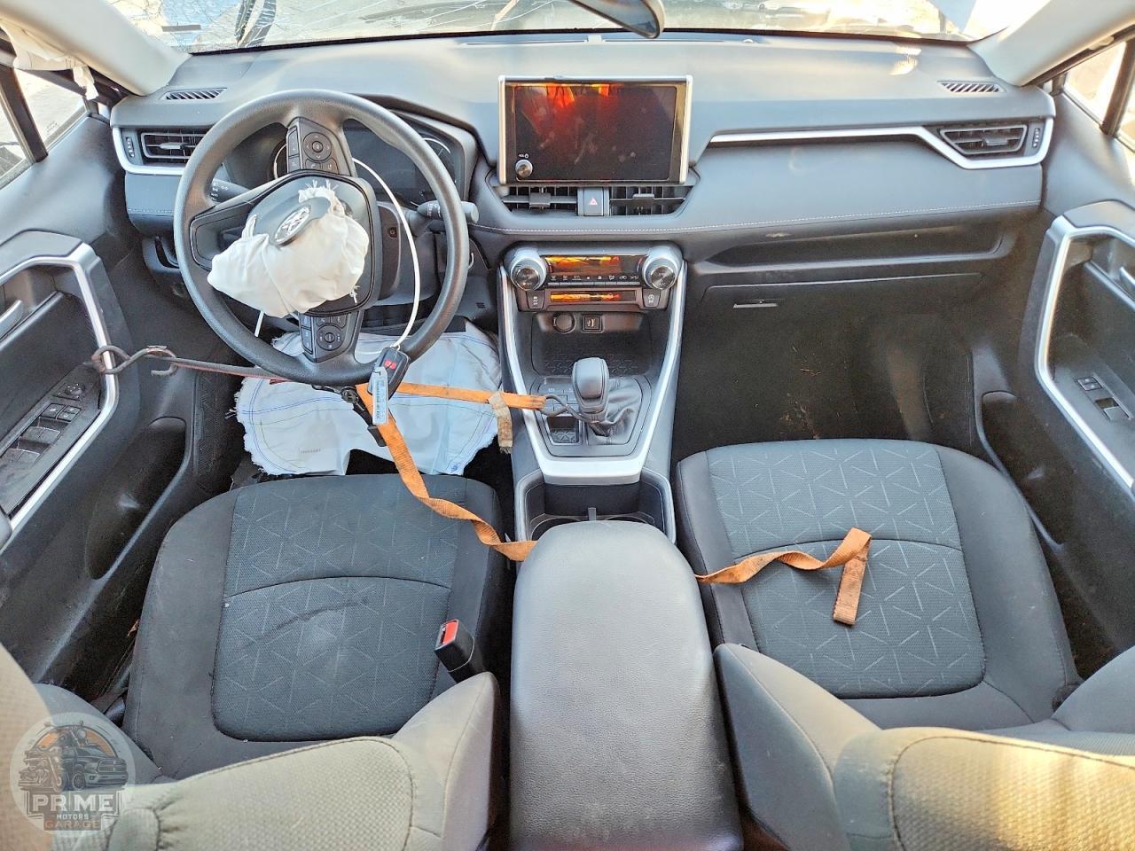 2025 TOYOTA RAV4 — фото 7