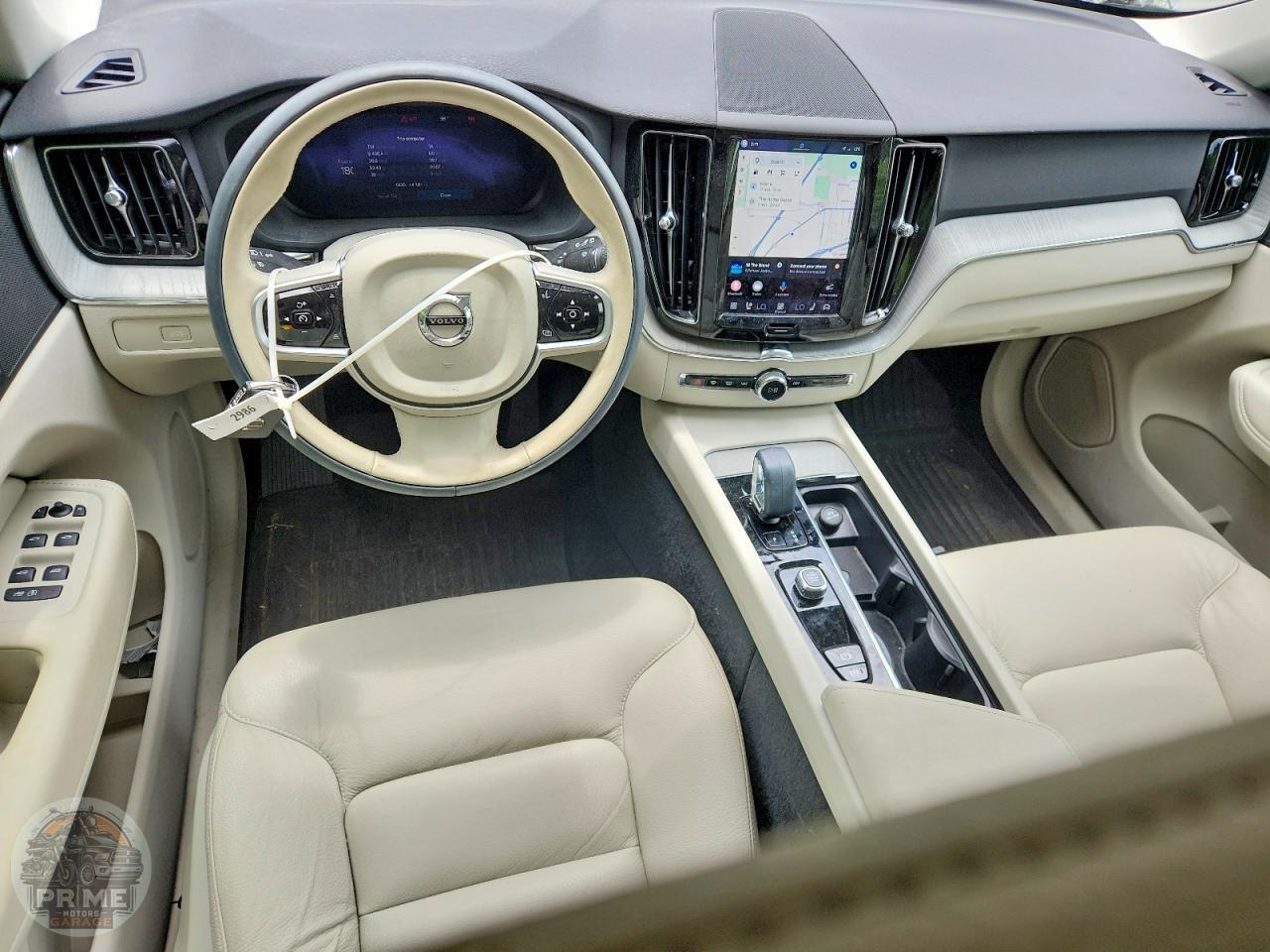 2025 VOLVO XC60 — фото 8