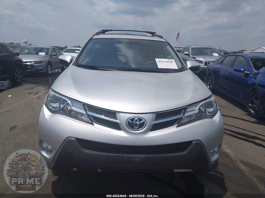 2015 TOYOTA RAV4 XLE — фото 12