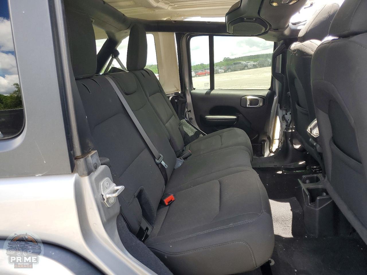 2020 JEEP WRANGLER — фото 11