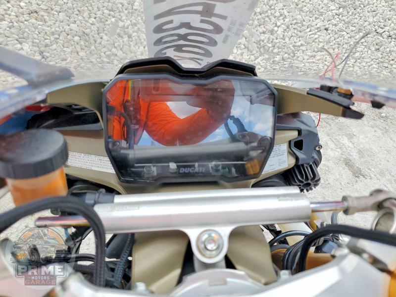 2019 DUCATI PANIGALE — фото 7