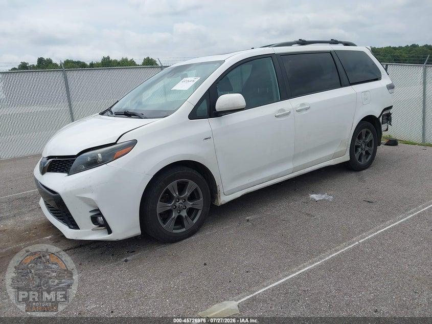 2020 TOYOTA SIENNA SE PREMIUM — фото 2