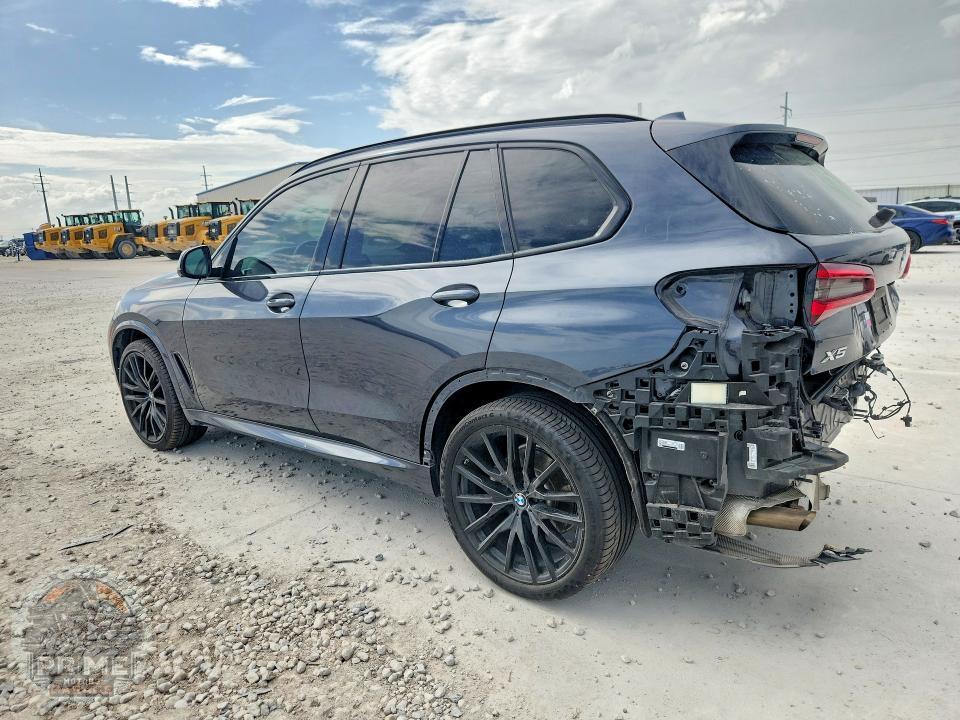2020 BMW X5 — фото 2