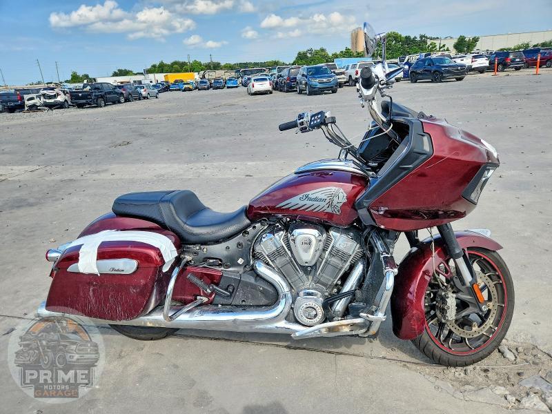 2023 INDIAN MOTORCYCLE CO. CHALLENGER — фото 1