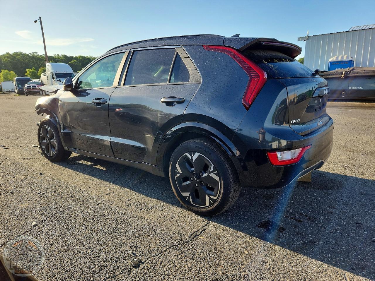 2024 KIA NIRO — фото 2