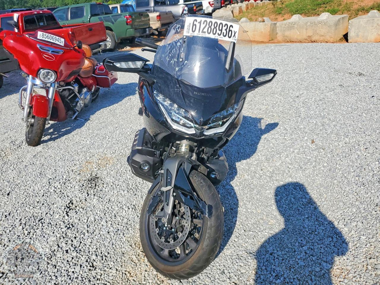 2019 HONDA GL1800 — фото 2