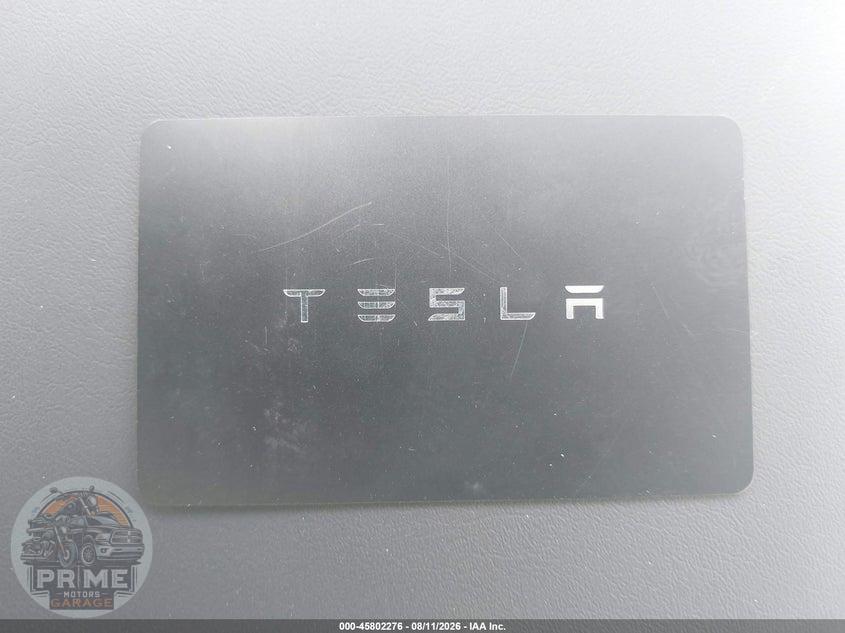 2023 TESLA MODEL Y AWD/LONG RANGE DUAL MOTOR ALL-WHEEL DRIVE — фото 11