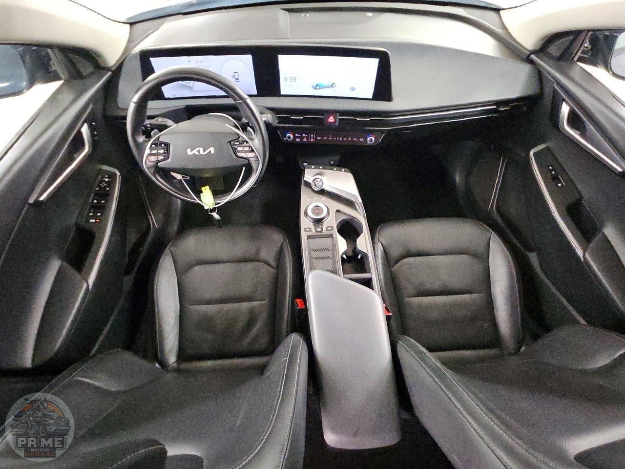 2023 KIA EV6 — фото 8