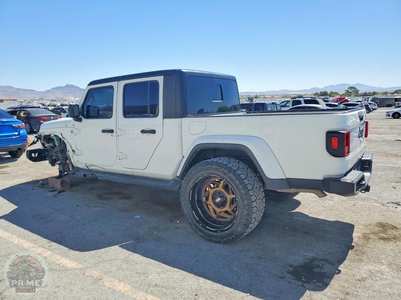 2023 JEEP GLADIATOR — фото 3