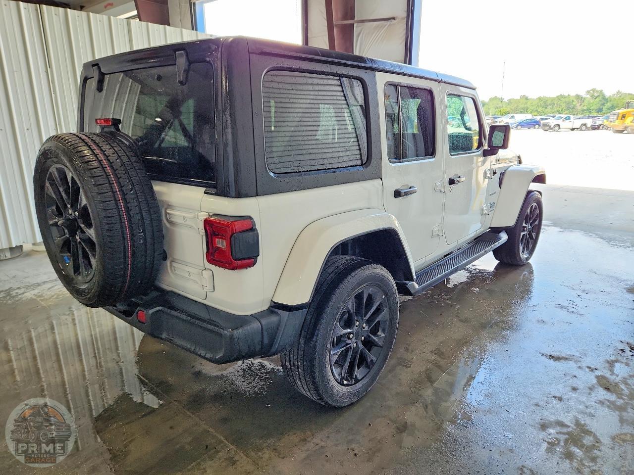2023 JEEP WRANGLER — фото 3