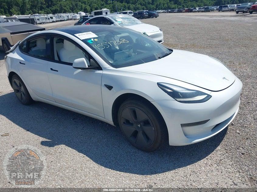 2023 TESLA MODEL 3 REAR-WHEEL DRIVE — фото 1