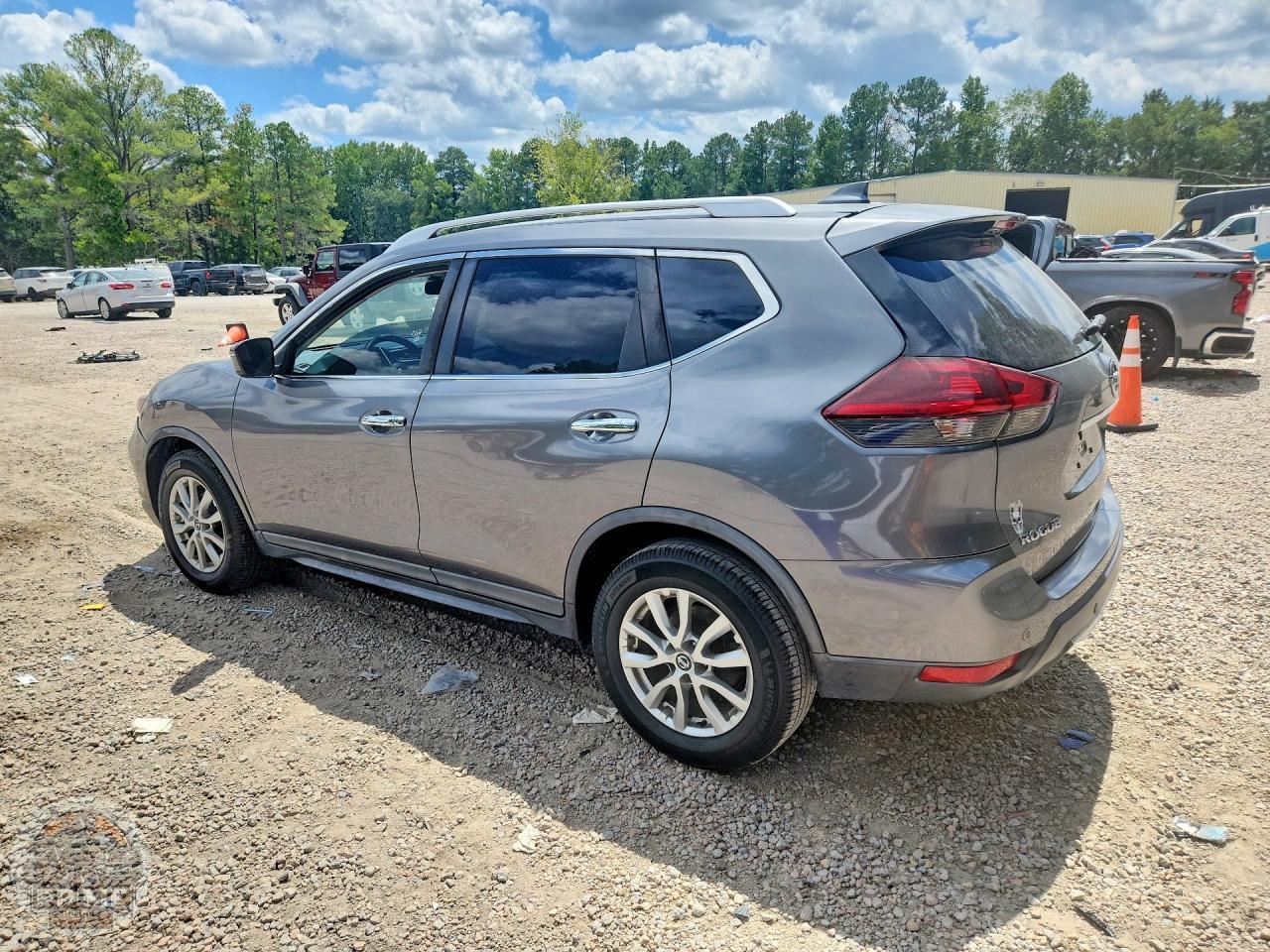 2020 NISSAN ROGUE — фото 2