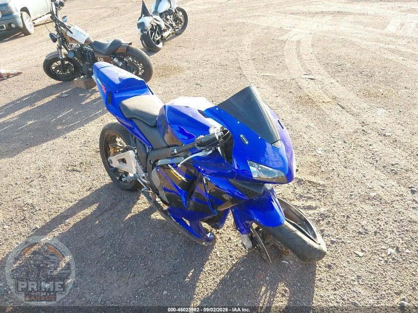 2004 HONDA CBR600 RR — фото 1