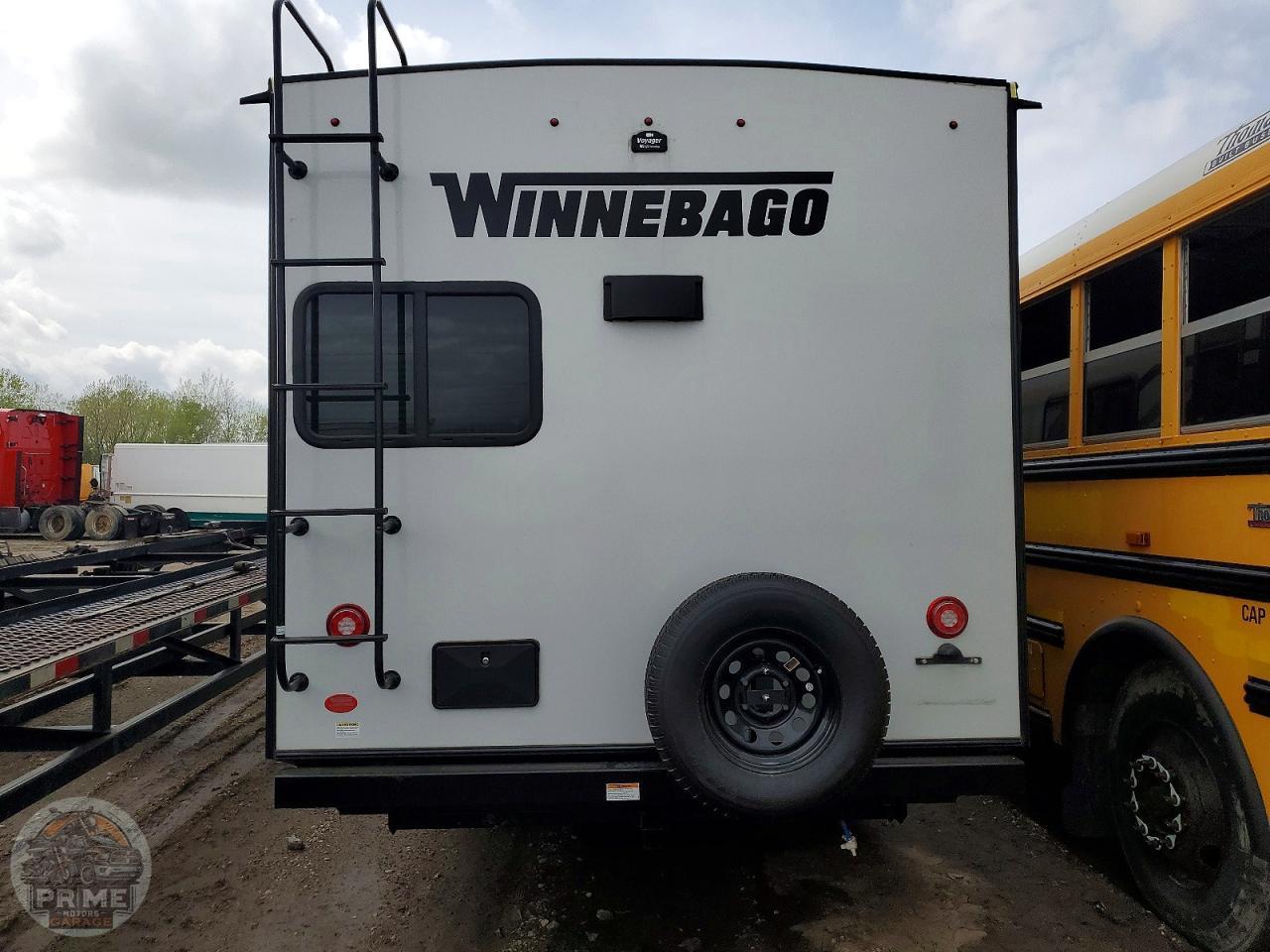 2023 WINNEBAGO MINNIE — фото 6