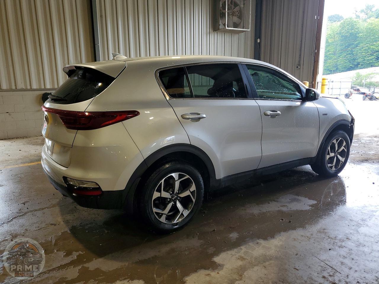 2020 KIA SPORTAGE — фото 3