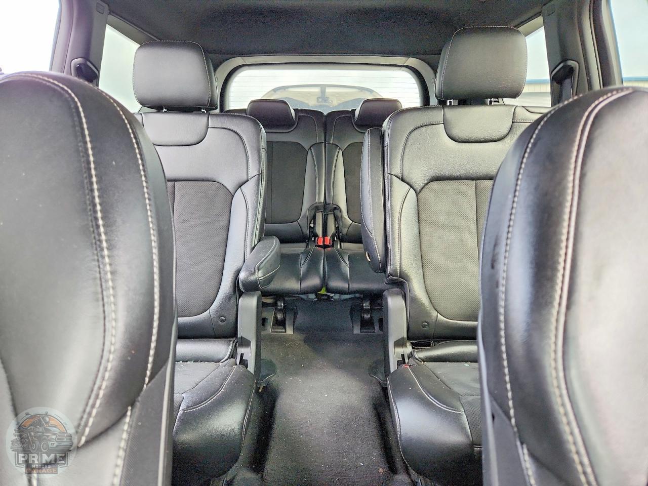 2023 JEEP GRAND CHEROKEE — фото 9
