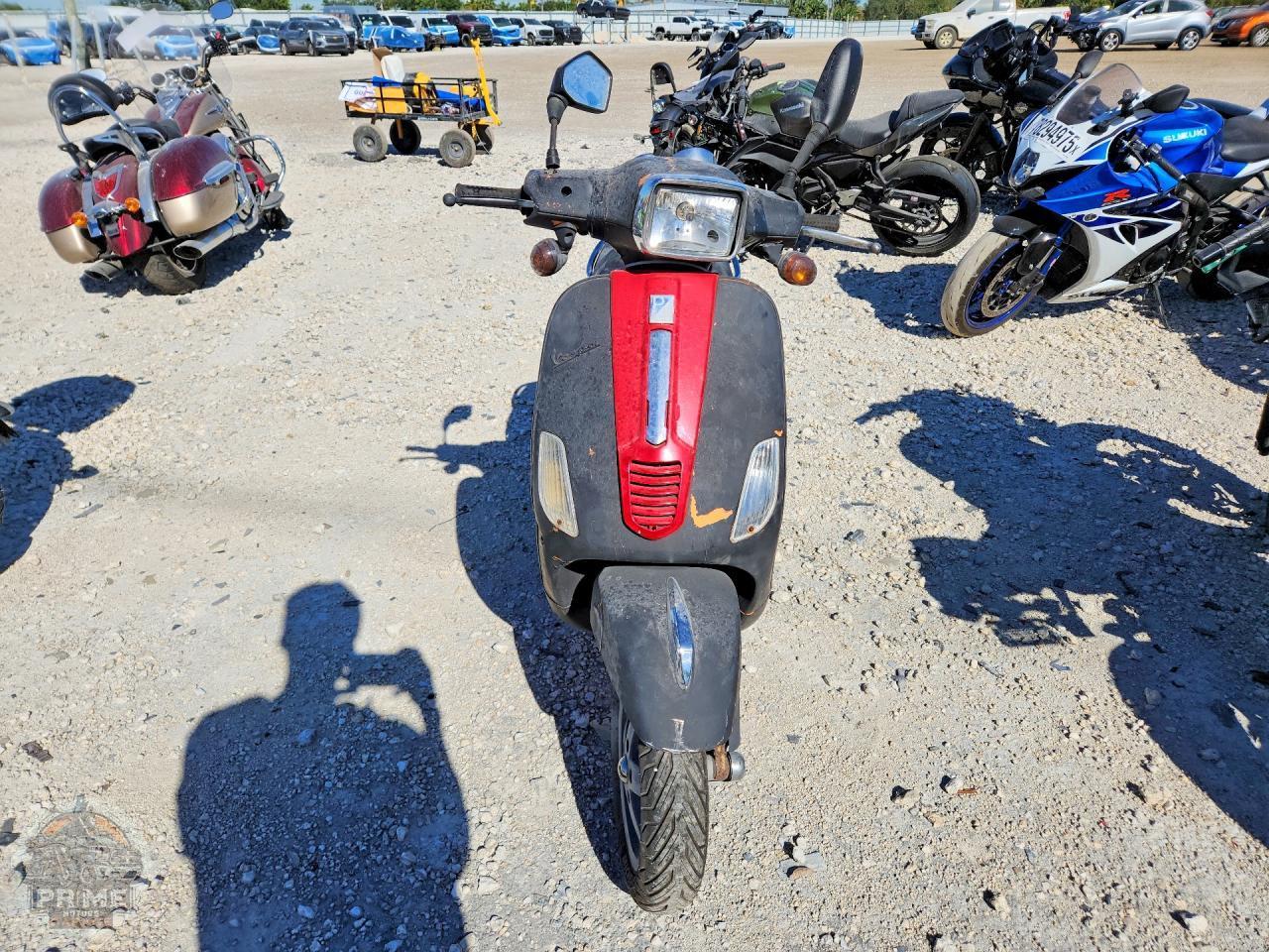 2009 VESPA LX — фото 2