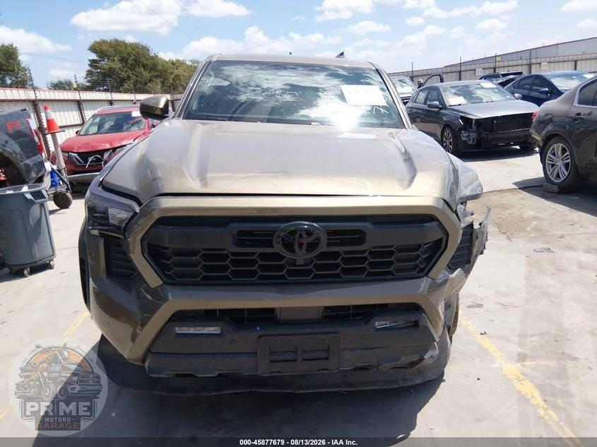 2026 TOYOTA TACOMA HYBRID TRD OFF ROAD — фото 12