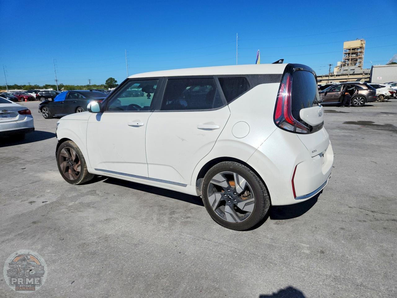 2023 KIA SOUL — фото 2