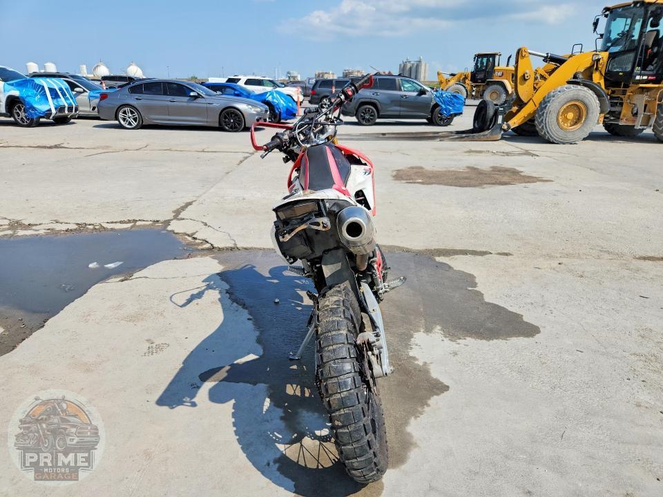 2014 HONDA CRF250 — фото 4