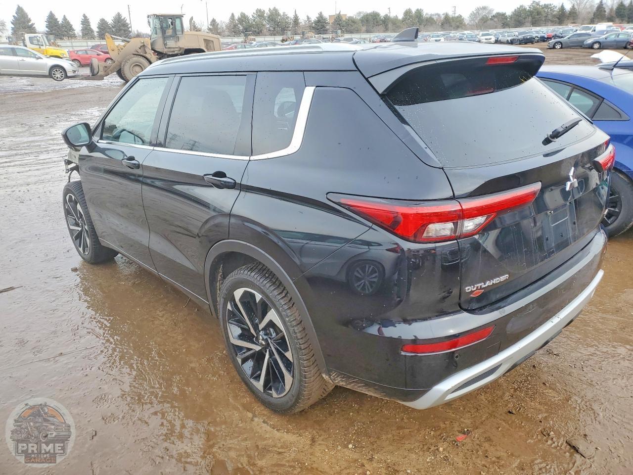 2022 MITSUBISHI OUTLANDER — фото 2