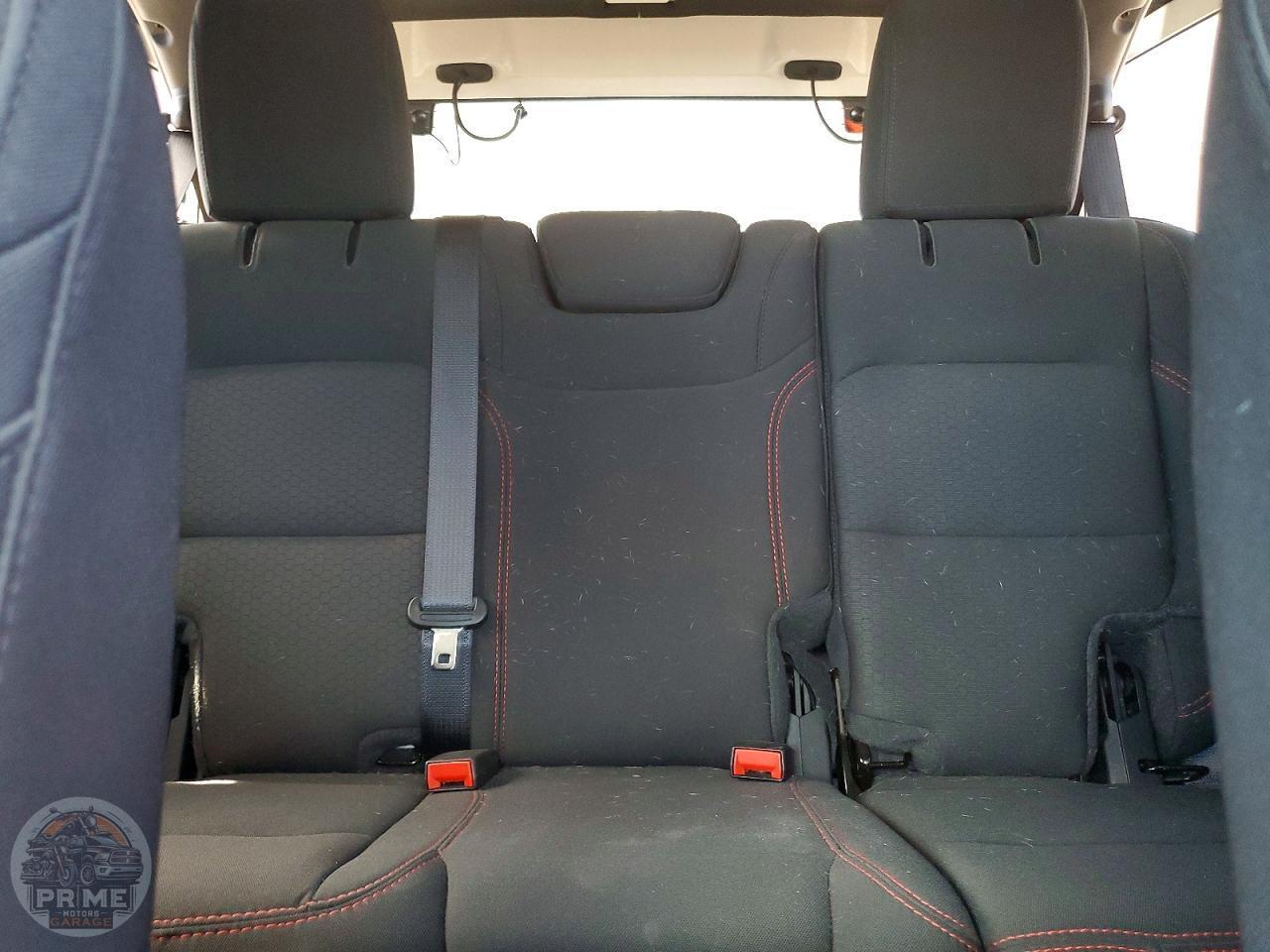 2020 JEEP WRANGLER — фото 10